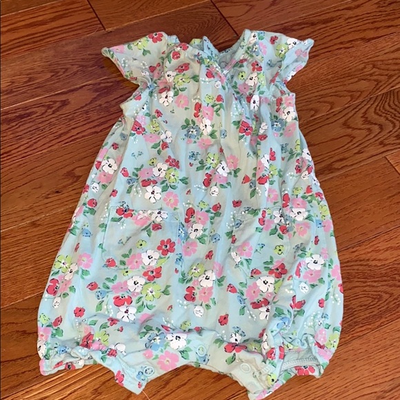 Carters Rompers - Picture 6 of 7